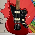 Fender PLAYER JAZZMASTER®
Pau Ferro Fingerboard, Candy Apple Red 0146903509