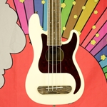 Fender Fullerton Precision Bass® Uke, Walnut Fingerboard, Tortoiseshell Pickguard, Olympic White 0970583505