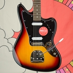 Squier Affinity Series™ Jaguar®, Laurel Fingerboard, Black Pickguard, 3-Color Sunburst 0378401500