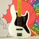 Fender American Professional II Jazz Bass, Maple Fingerboard, Olympic White 0193972705