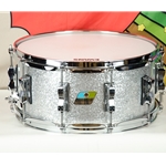 Used Ludwig Classic Maple Snare, 6.5" x 14", Silver Sparkle, B/O Badge ISS27275