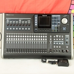 Tascam Used TASCAM DP-24SD 24-track Digital Portastudio 2015 - Present - Black ISS27905