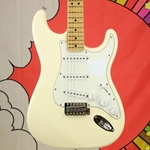 Used 2004 Fender Standard Stratocaster Electric Guitar, Olympic White - Maple Fingerboard ISS27939