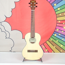 Used Lanikai KA-SSTU-TE Acoustic Electric  Uke w/ gig bag ISS26079