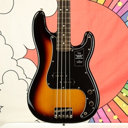 Fender Player II Precision Bass®, Rosewood Fingerboard, 3-Color Sunburst 0140470500