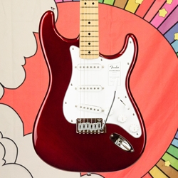 Fender Standard Stratocaster, Maple Fingerboard, White Pickguard, Candy Cola 0266220571