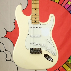 Used 2004 Fender Standard Stratocaster Electric Guitar, Olympic White - Maple Fingerboard ISS27939